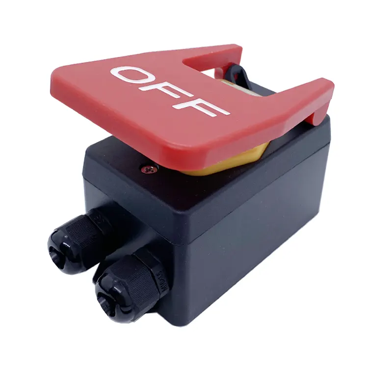 16A Duży czerwony wyłącznik elektromagnetyczny z panelem OFF i pudełkiem